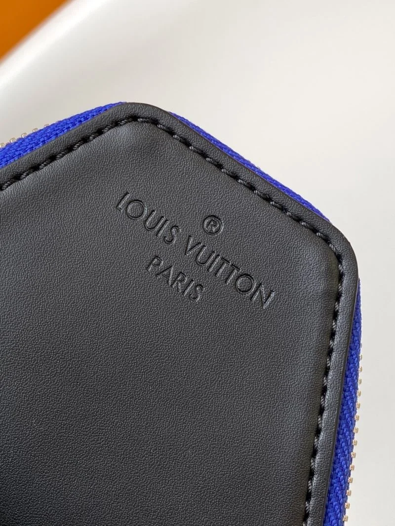 Premium Louis Vuitton Waist Chest Packs 42095