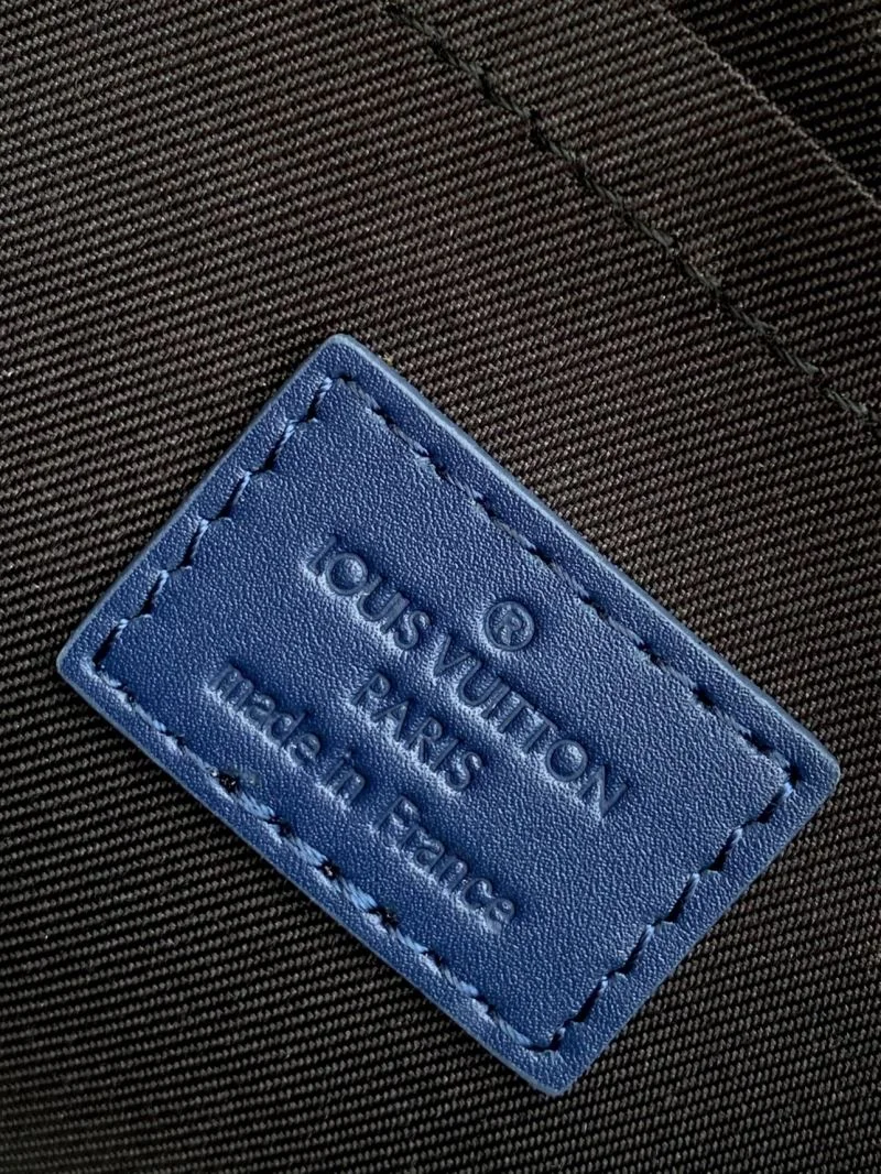 Louis Vuitton Waist Chest Packs Effortless 42200