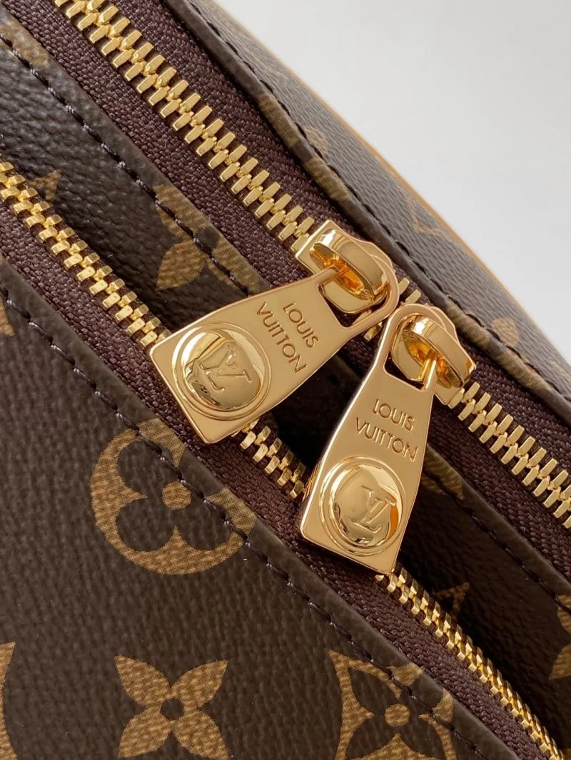 Popular Louis Vuitton Waist Chest Packs 42073