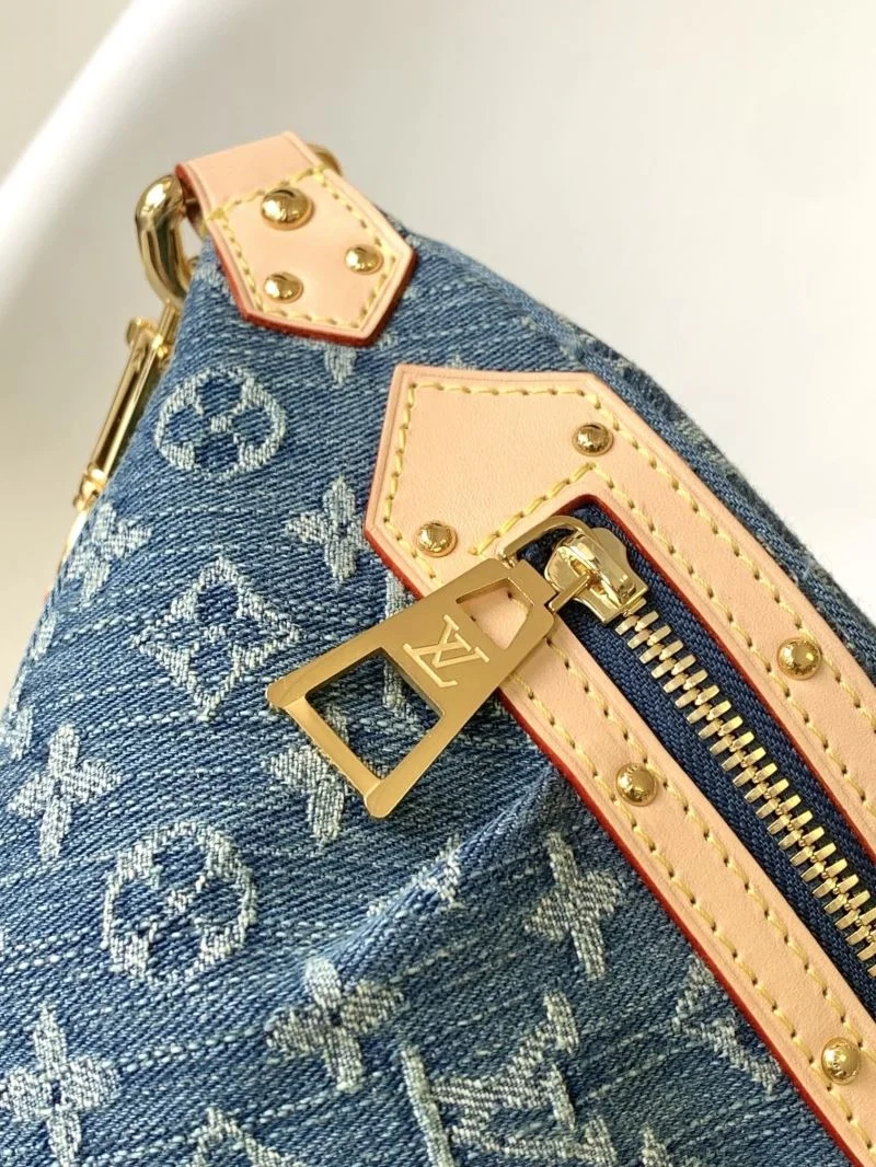Modern Louis Vuitton Waist Chest Packs 42083