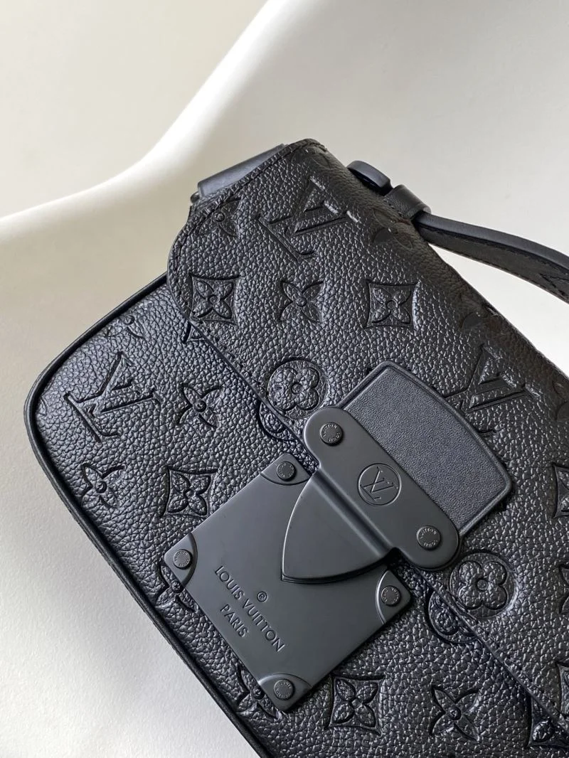 Refined Louis Vuitton Waist Chest Packs 41828