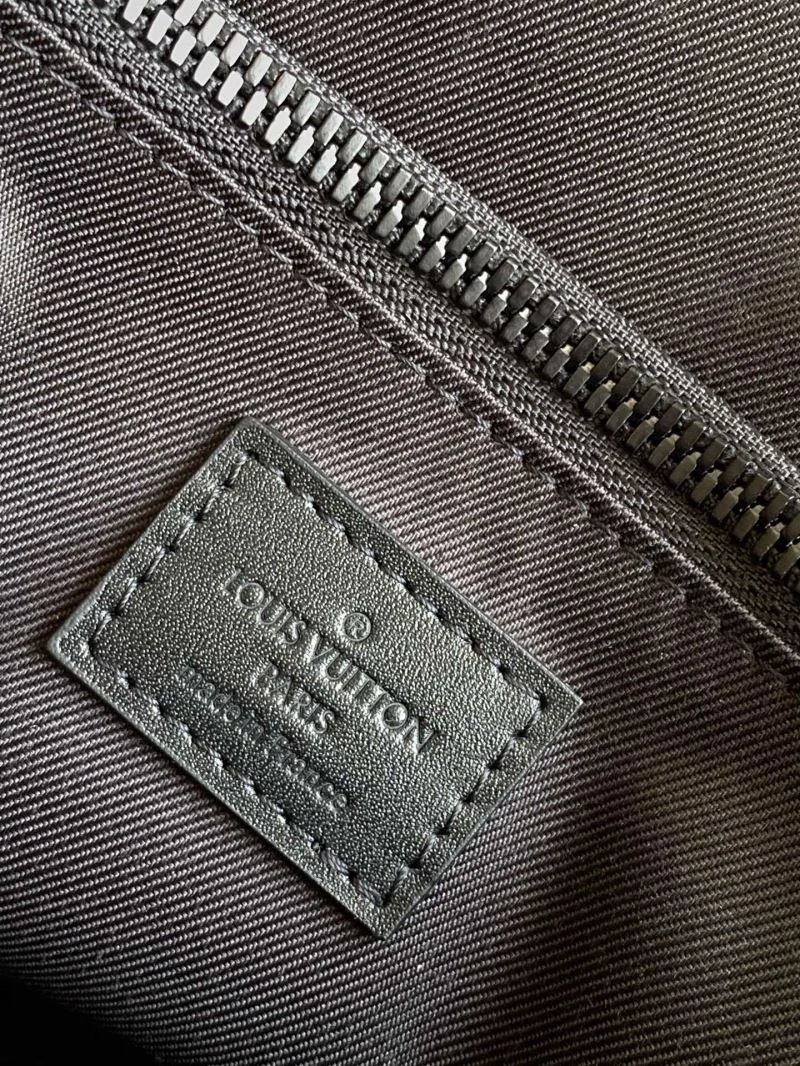 Refined Louis Vuitton Waist Chest Packs 41828