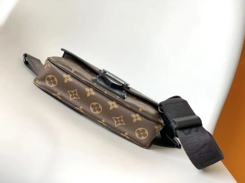 Louis Vuitton Waist Chest Packs Soft 41826