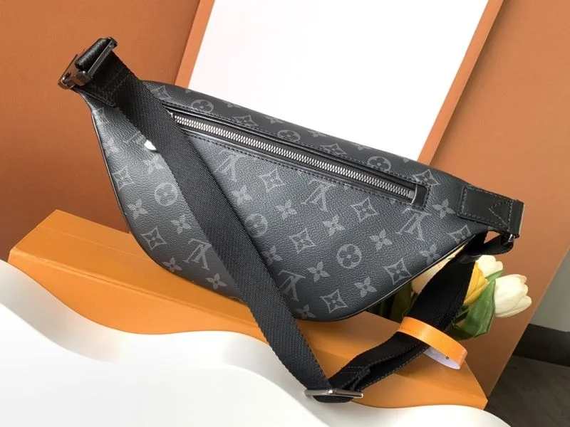 WellDesigned Louis Vuitton Waist Chest Packs 41822