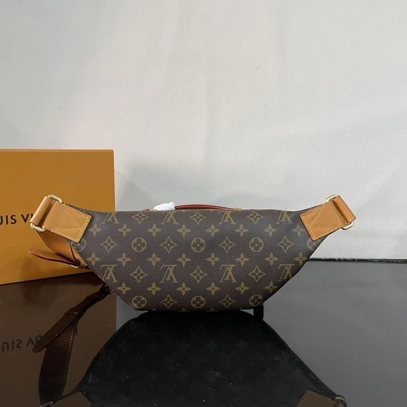 UrbanStyle Louis Vuitton Waist Chest Packs 41449