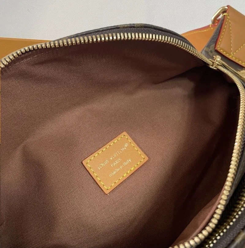 UrbanStyle Louis Vuitton Waist Chest Packs 41449