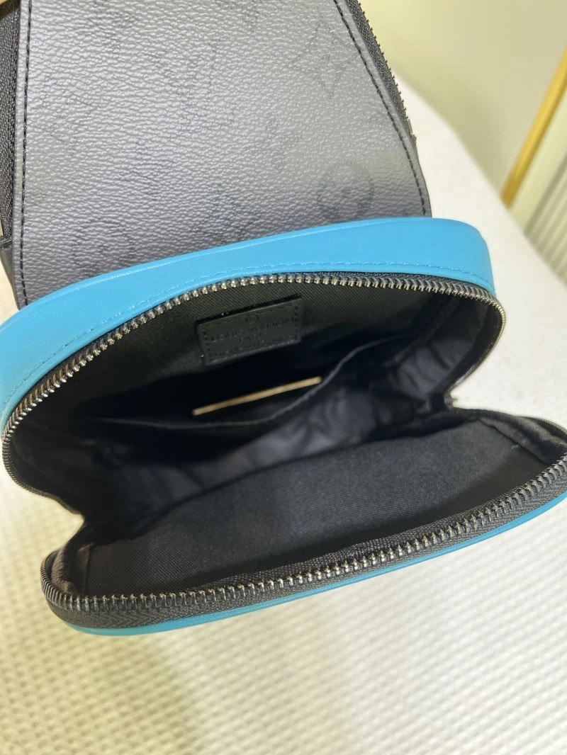 Durable Louis Vuitton Waist Chest Packs 88445