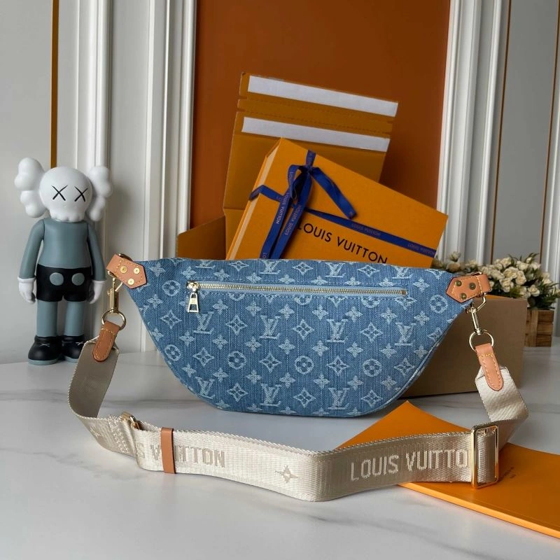 Louis Vuitton Waist Chest Packs MoistureWicking 78987