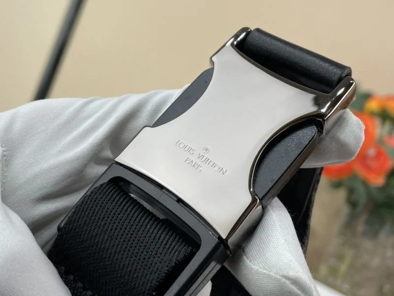 Louis Vuitton Waist Chest Packs EyeCatching 40975