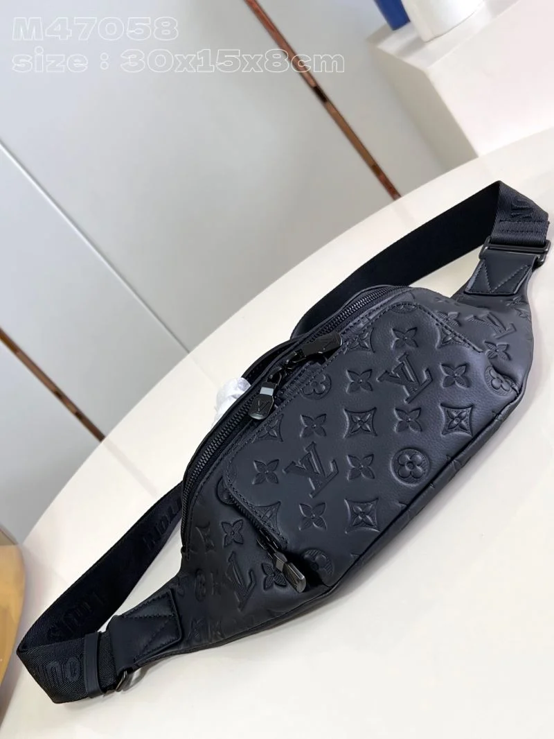 Breathable Louis Vuitton Waist Chest Packs 40965