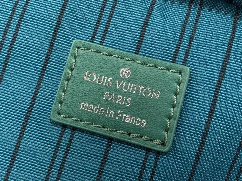 Louis Vuitton Waist Chest Packs Soft 37583