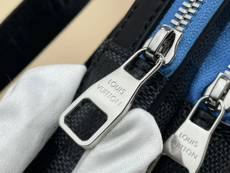 Louis Vuitton Waist Chest Packs Unisex 40271