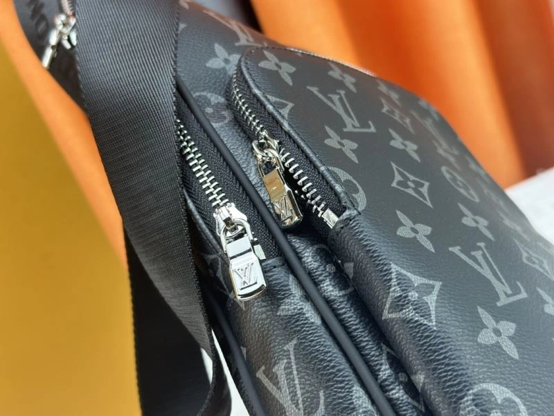 Stylish Louis Vuitton Waist Chest Packs 79054