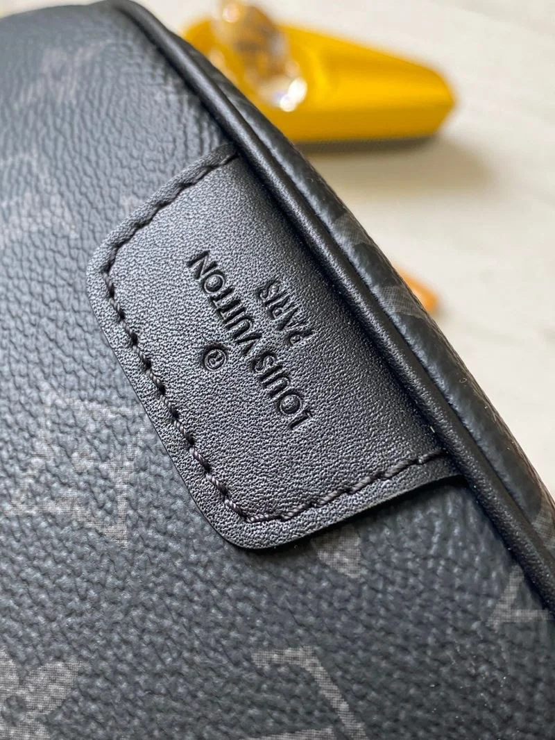Louis Vuitton Waist Chest Packs FreshLook 39311