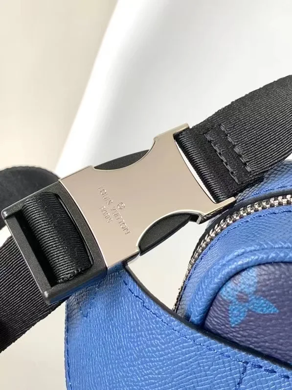 Louis Vuitton Waist Chest Packs Supportive 39010