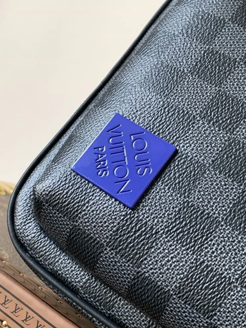 Louis Vuitton Waist Chest Packs HighQuality 39022
