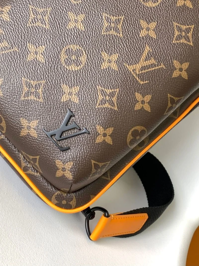 Thermal Louis Vuitton Waist Chest Packs 38726