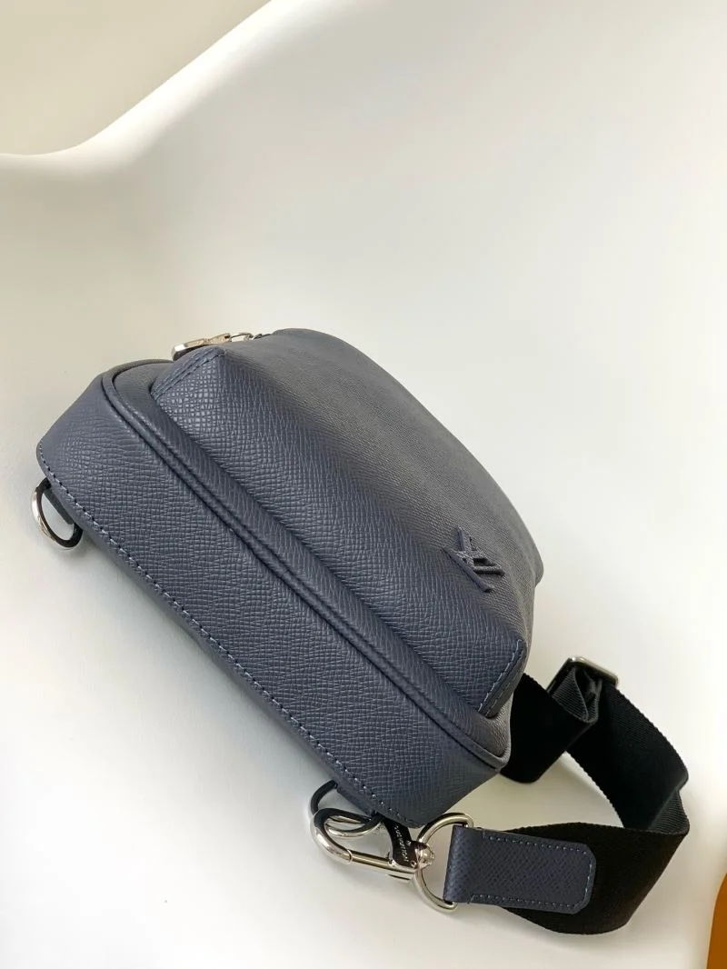 Fashionable Louis Vuitton Waist Chest Packs 38741