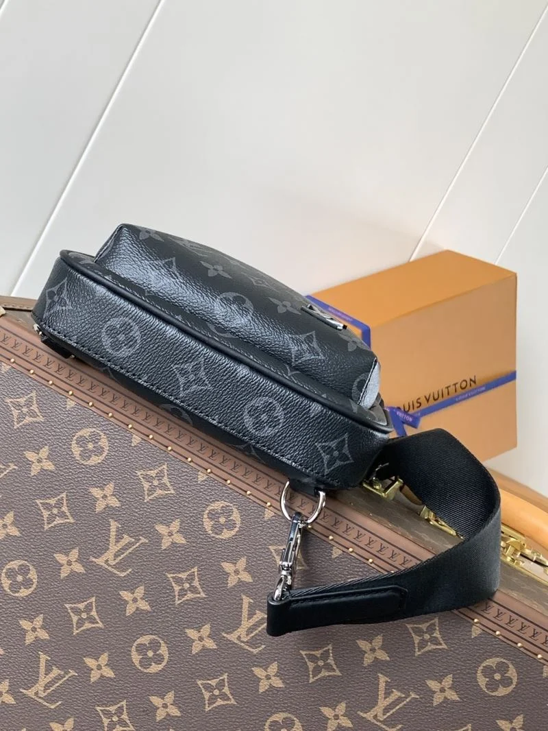 Louis Vuitton Waist Chest Packs Flexible 38724