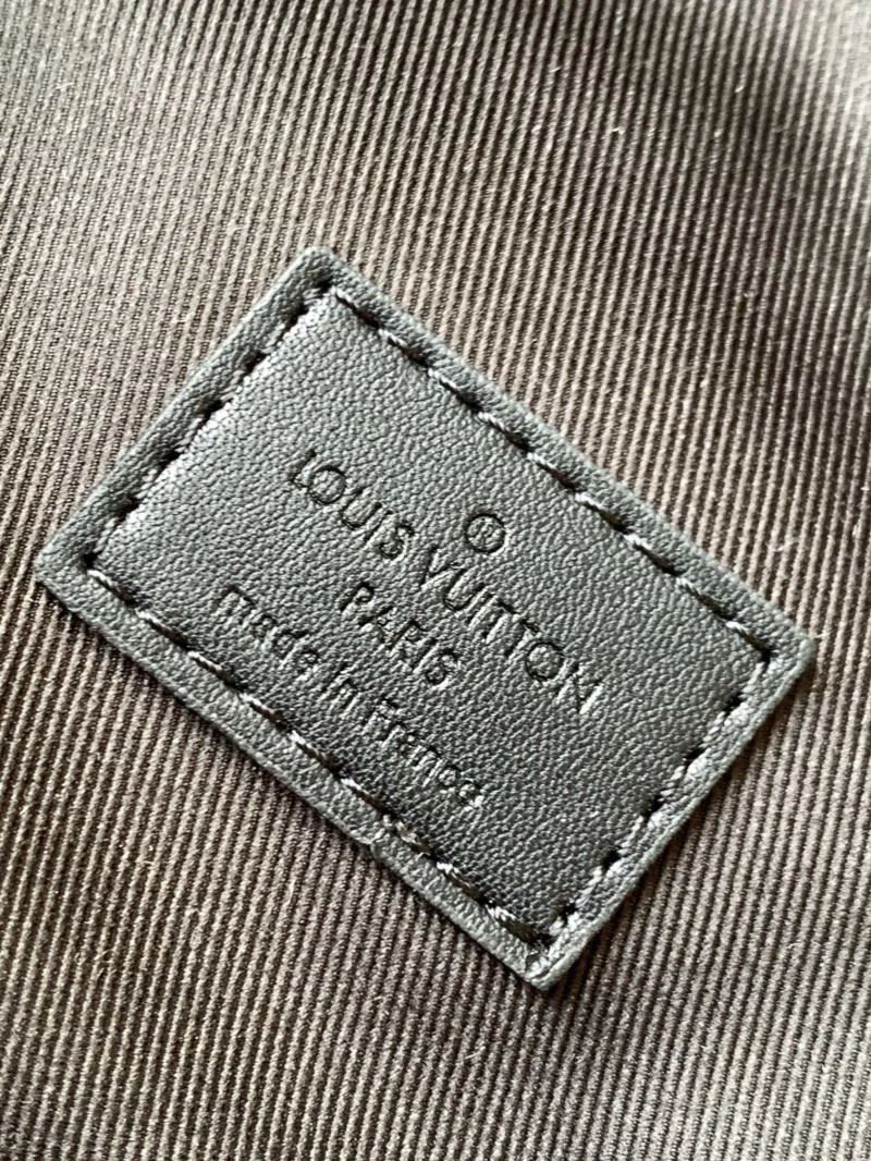 Louis Vuitton Waist Chest Packs Compact 38702