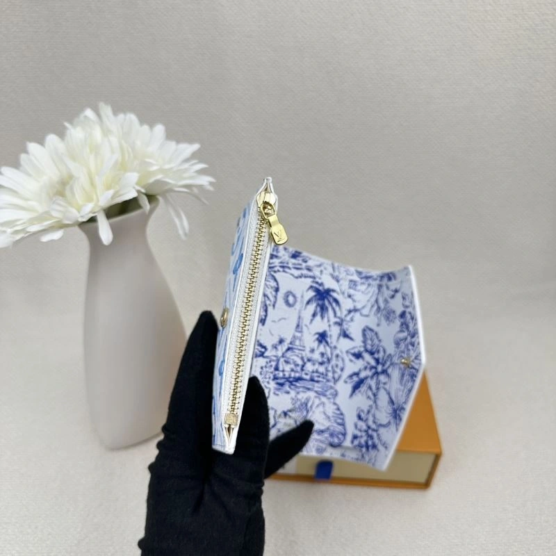 Trendsetting Louis Vuitton Wallets Purse 88099