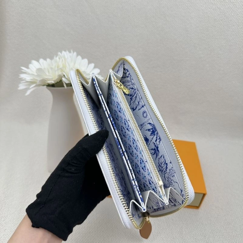 Chic Louis Vuitton Wallets Purse 88085