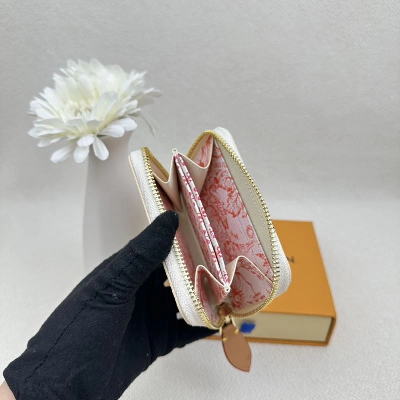 Unisex Louis Vuitton Wallets Purse 88088