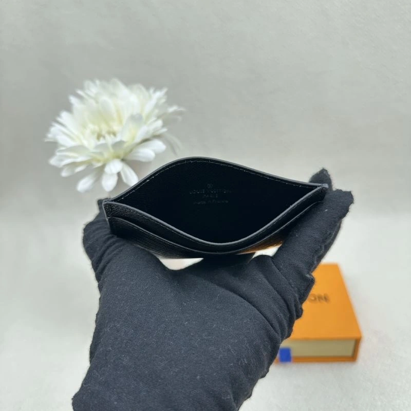 Louis Vuitton Wallets Purse TechFriendly 88083
