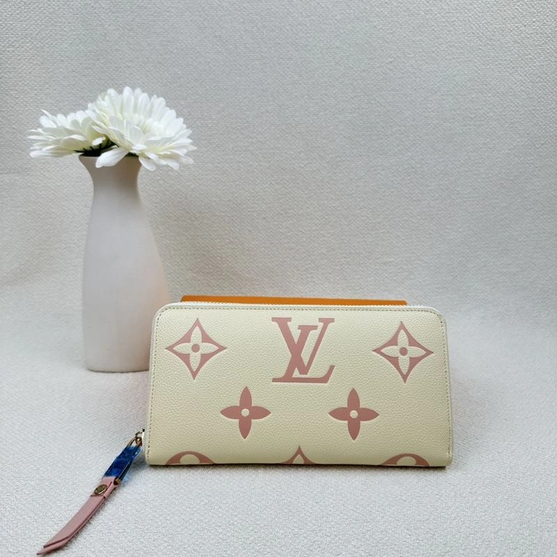 Elegant Louis Vuitton Wallets Purse 88067