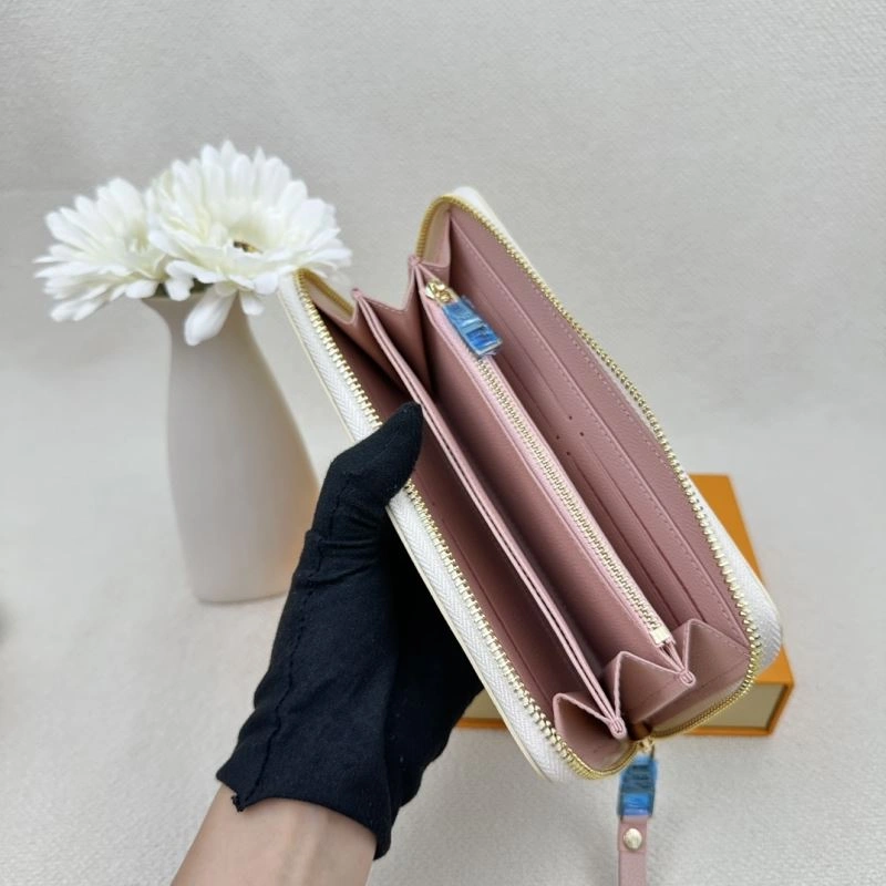 Elegant Louis Vuitton Wallets Purse 88067
