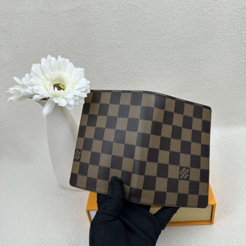 Practical Louis Vuitton Wallets Purse 88135