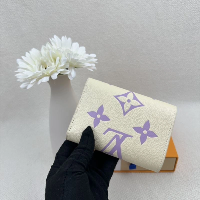 Louis Vuitton Wallets Purse EyeCatching 88051
