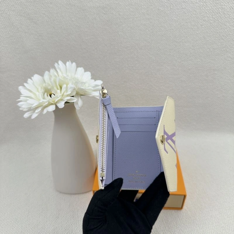 Louis Vuitton Wallets Purse EyeCatching 88051