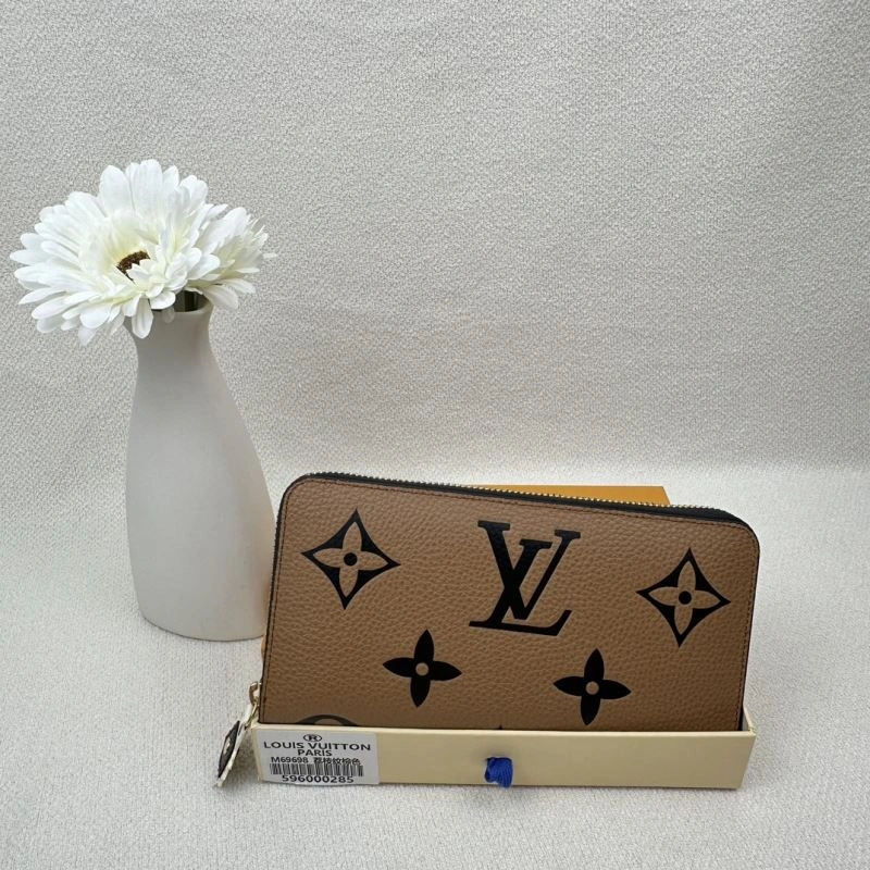 SoftTouch Louis Vuitton Wallets Purse 88050