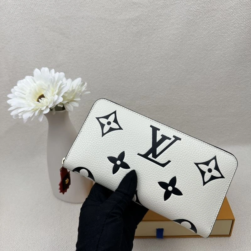 Stylish Louis Vuitton Wallets Purse 88049