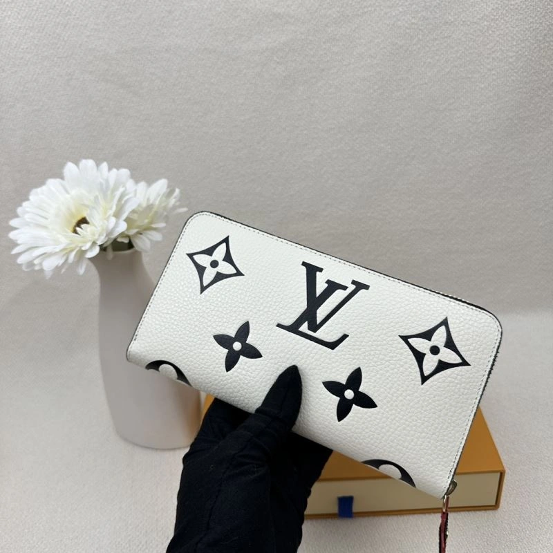 Stylish Louis Vuitton Wallets Purse 88049