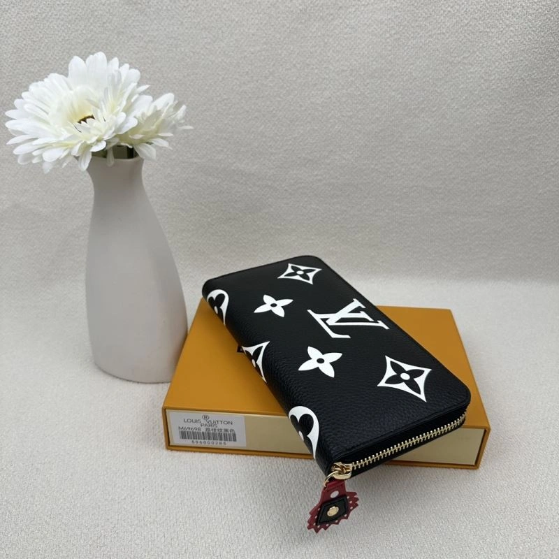 Functional Louis Vuitton Wallets Purse 88087