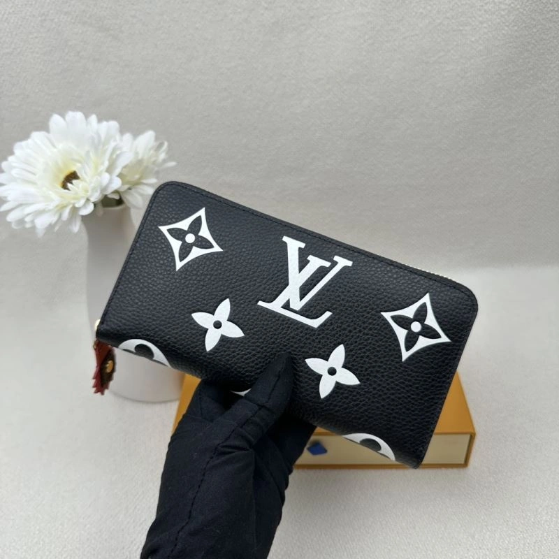 Functional Louis Vuitton Wallets Purse 88087