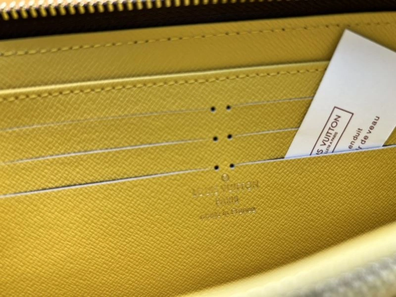 Louis Vuitton Wallets Purse Casual 88029
