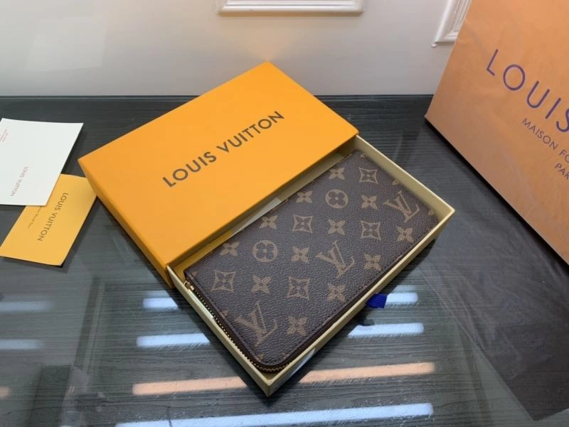 Casual Louis Vuitton Wallets Purse 88023