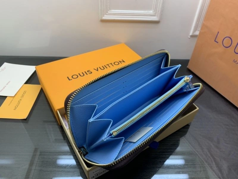 Casual Louis Vuitton Wallets Purse 88023