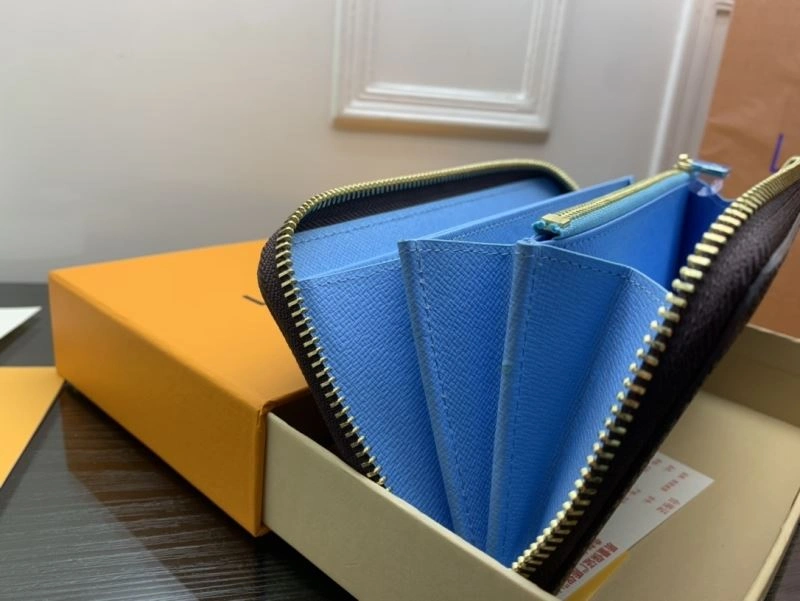 Casual Louis Vuitton Wallets Purse 88023