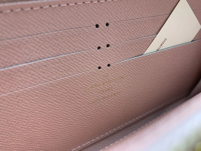 Louis Vuitton Wallets Purse Effortless 88021