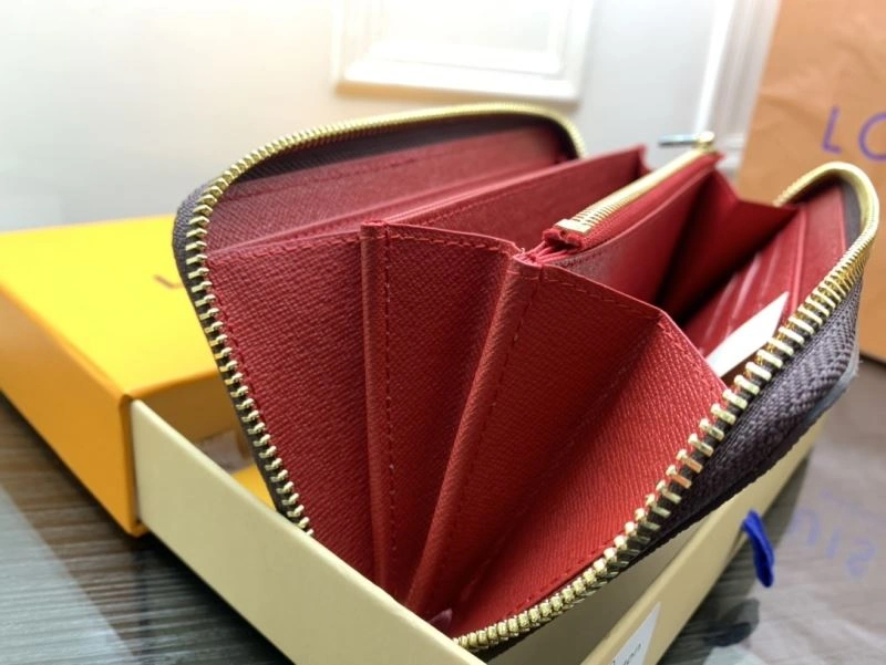 Louis Vuitton Wallets Purse Comfortable 88017