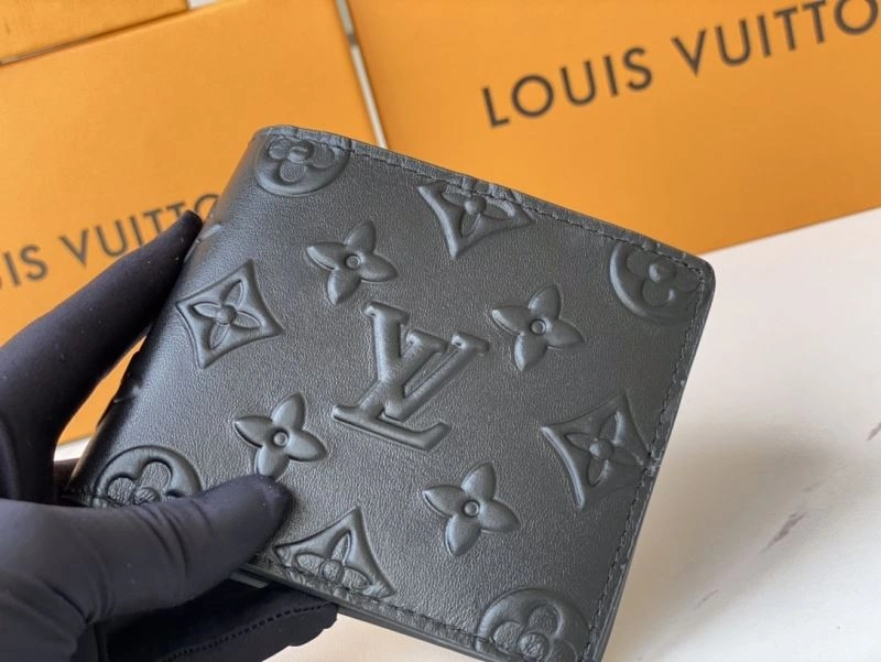 Bold Louis Vuitton Wallets Purse 88008