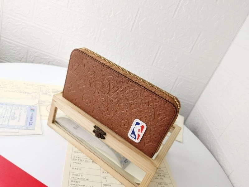 EyeCatching Louis Vuitton Wallets Purse 87991
