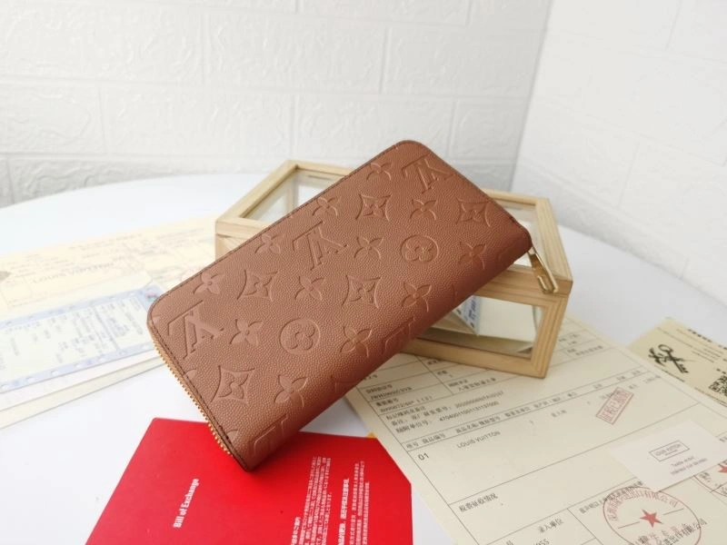 EyeCatching Louis Vuitton Wallets Purse 87991