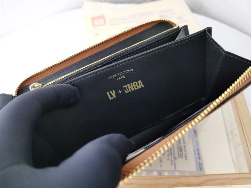 EyeCatching Louis Vuitton Wallets Purse 87991