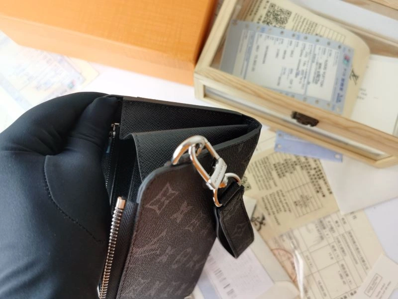 Louis Vuitton Wallets Purse Snug 87966