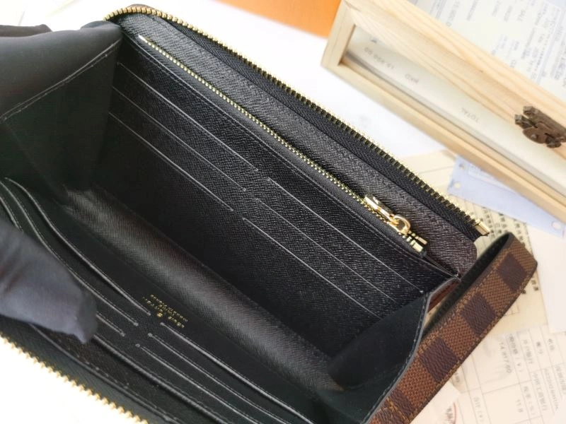 Louis Vuitton Wallets Purse SmartChoice 87994